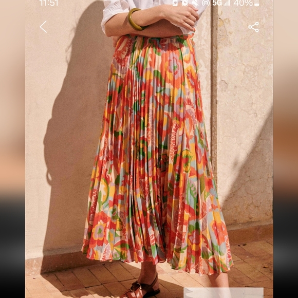 Sezane Dilo Skirt - Picture 2 of 7